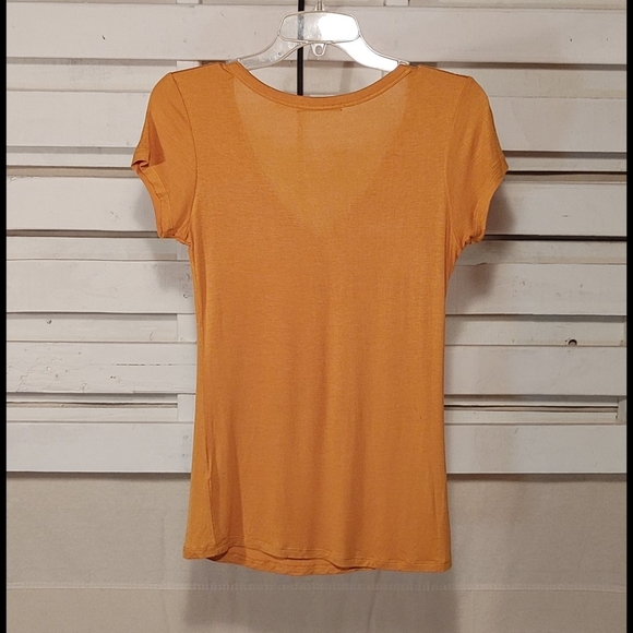 Button Detail Tee - Picture 3 of 4